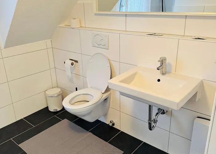 Lägenhet Balkonwohnung In Moselnaehe